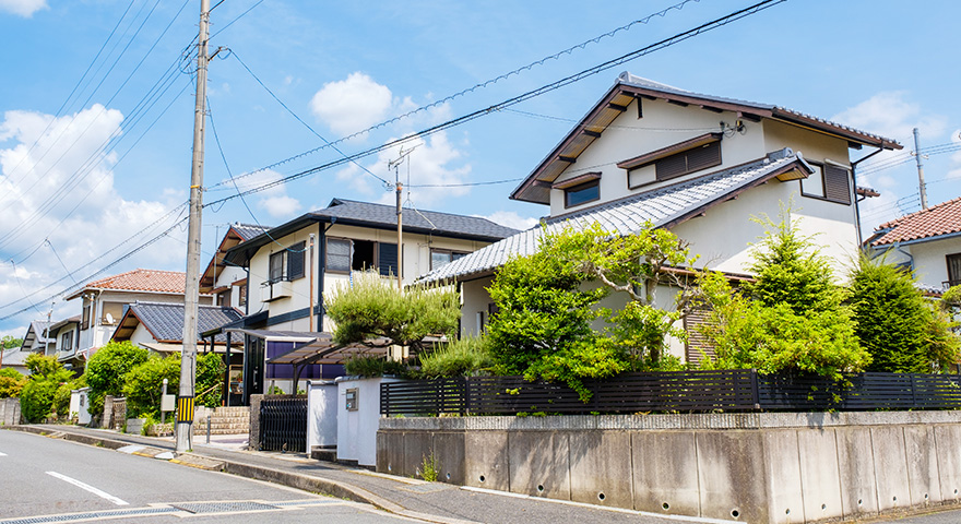 2.水戸市にお住まいのT様が、「税金滞納で差し押さえられていた松山市の実家を相続し売却した事例」